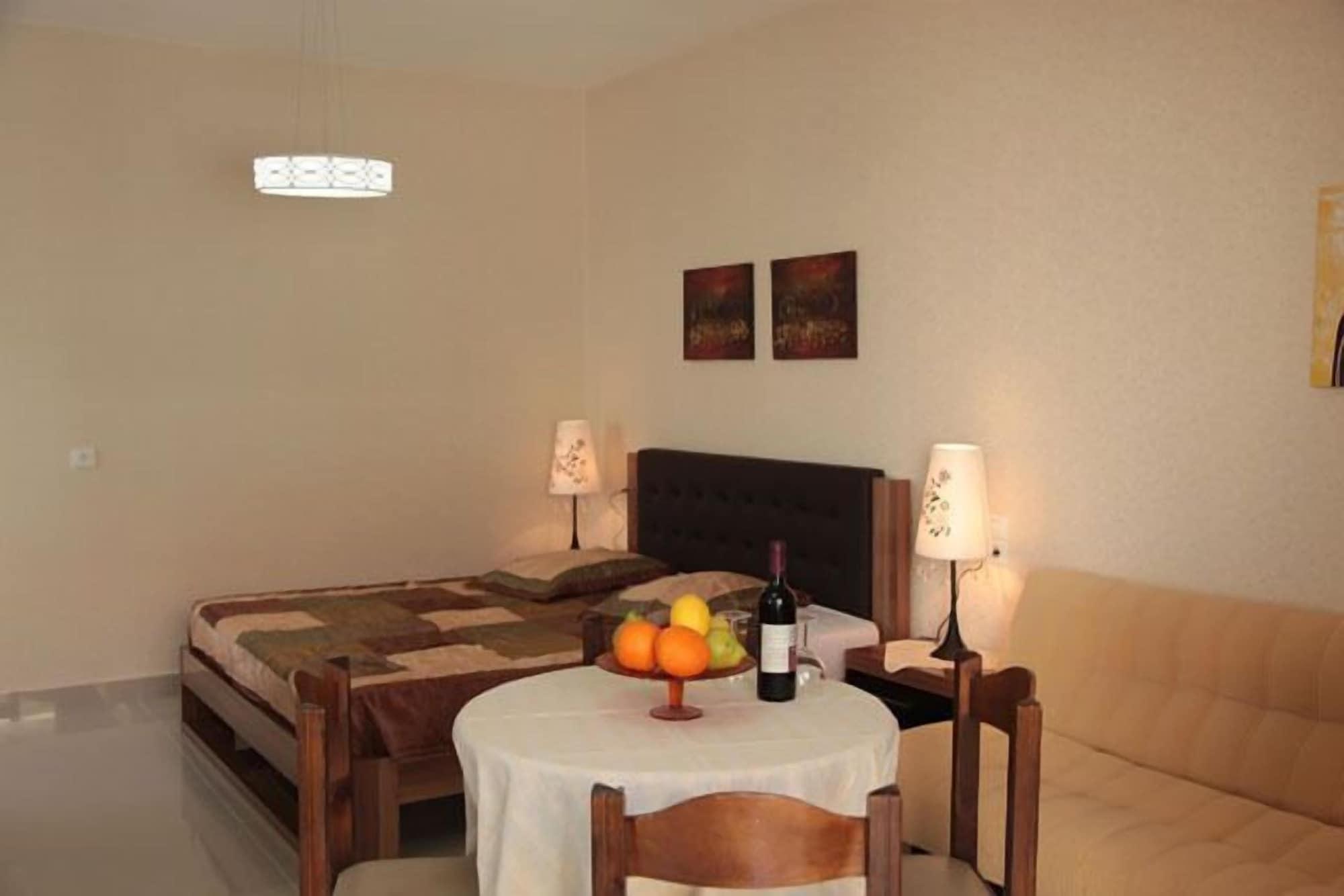 Ov Suites "By Checkin" Hersonissos  Exterior photo