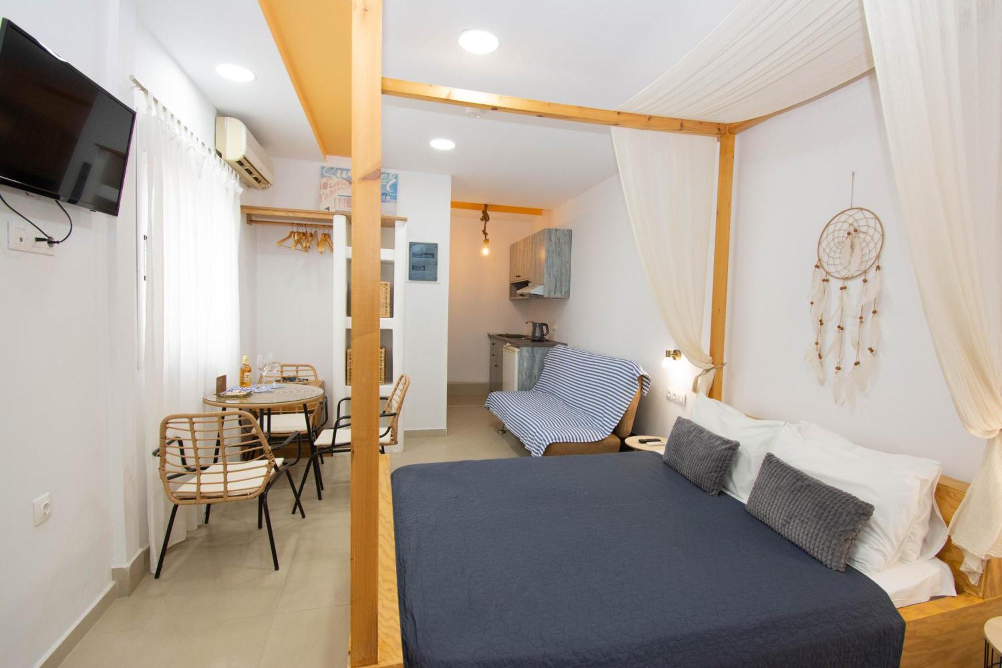Ov Suites "By Checkin" Hersonissos  Exterior photo